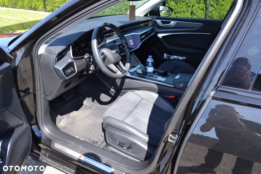 Audi A6 Avant 40 TDI quattro S tronic S line - 16