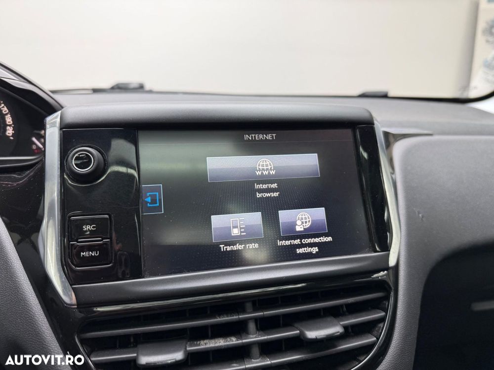 Peugeot 208 1.2 L PureTech Turbo Allure - 14