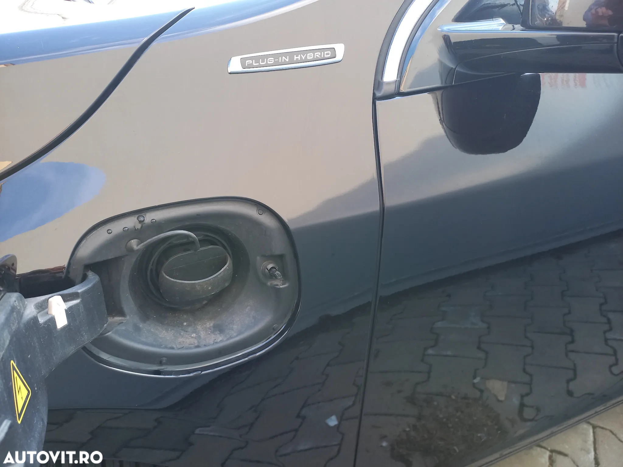Volvo V60 D6 Plug-In-Hybrid AWD Geartronic Momentum - 32