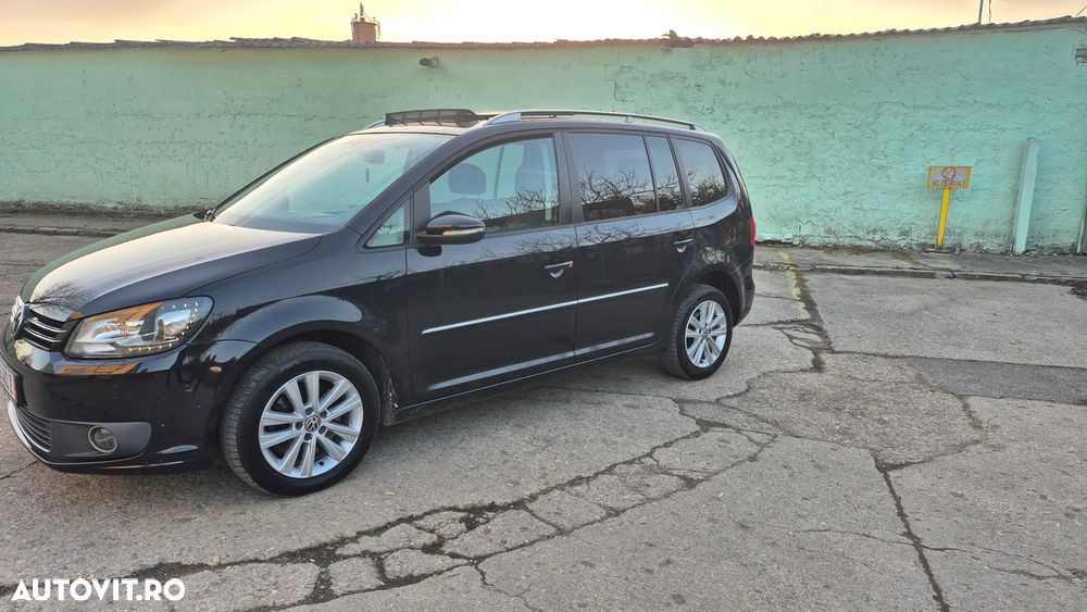 Volkswagen Touran 2.0 TDI DPF BlueMotion Technology Highline - 6