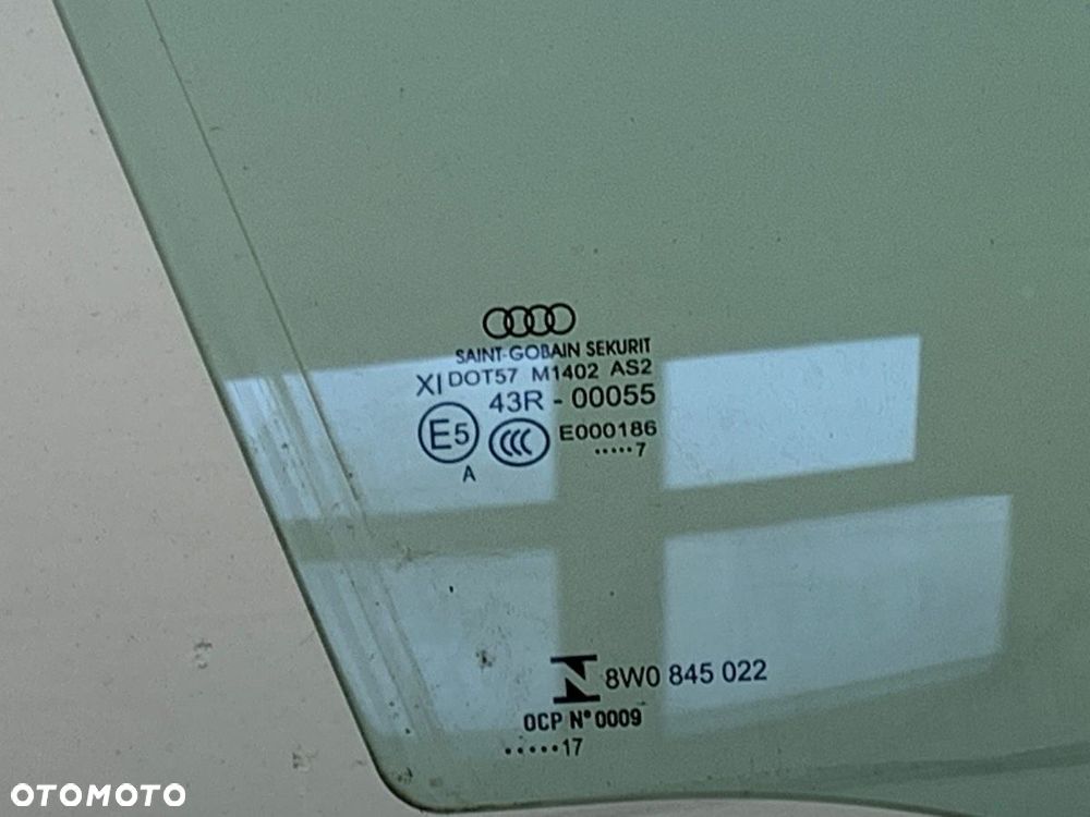 SZYBA DRZWI PRZÓD PRAWA PODWÓJNA  AUDI A4 B9 Avant (8W5, 8WD) 2015 - 2025 2.0 TDI quattro 140 kW - 2