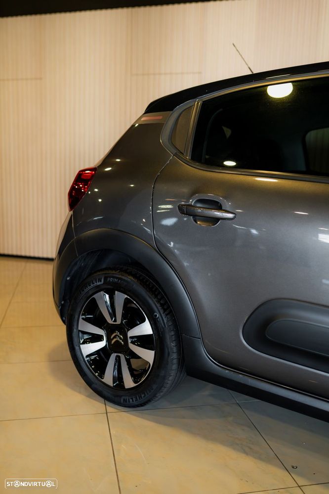 Citroën C3 1.2 PureTech C-Series - 12