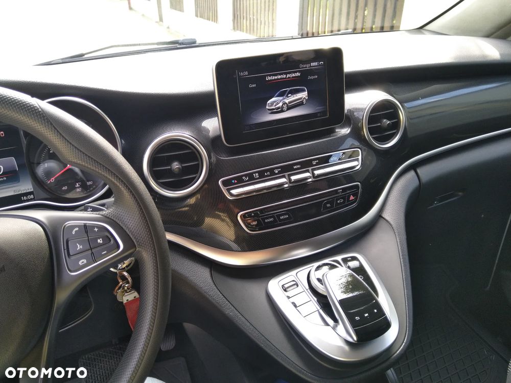 Mercedes-Benz Klasa V 250 BlueTEC lang 7G-TRONIC Edition 1 - 12