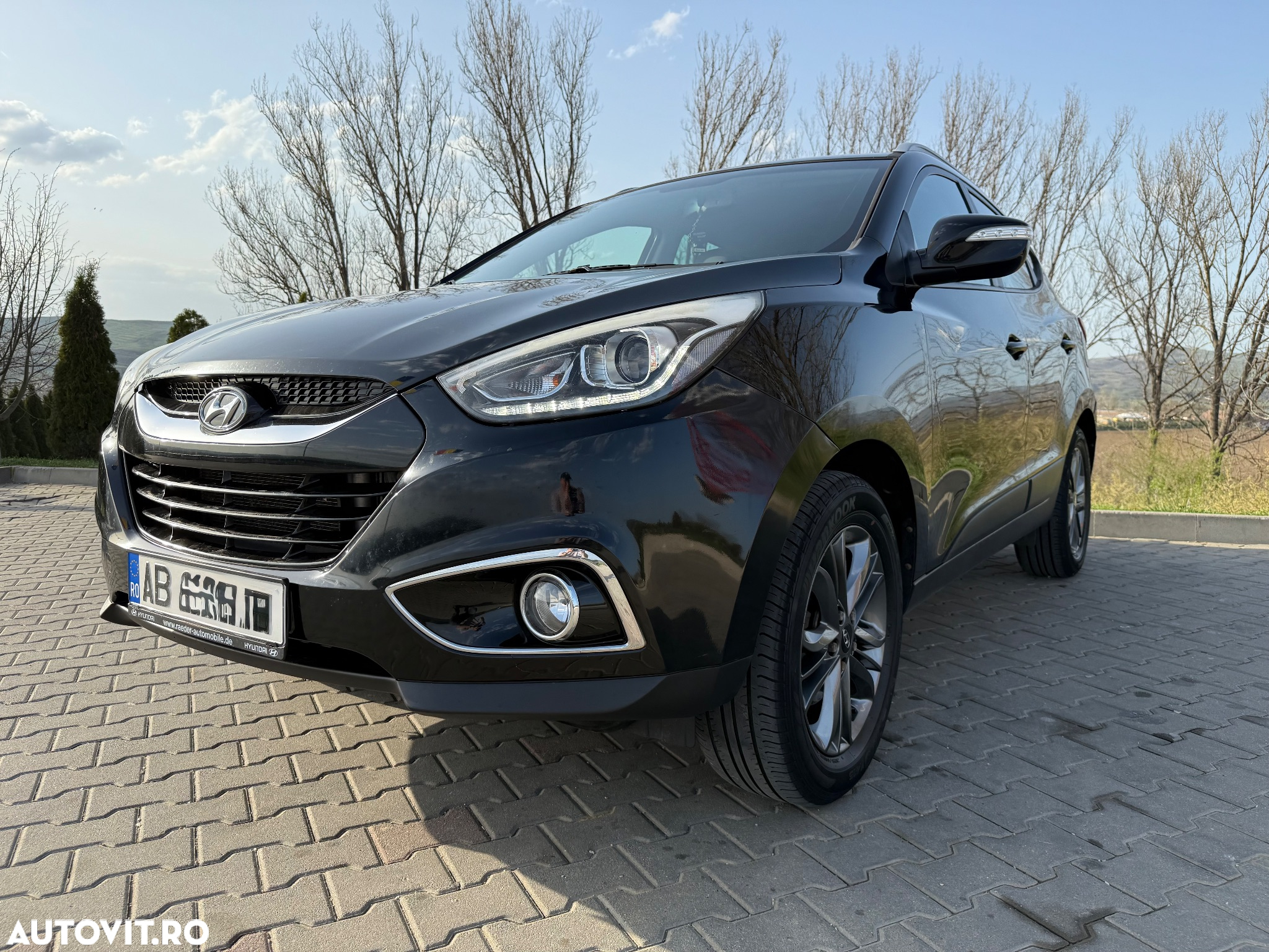 Hyundai ix35 2.0 CRDI 4WD Style - 3
