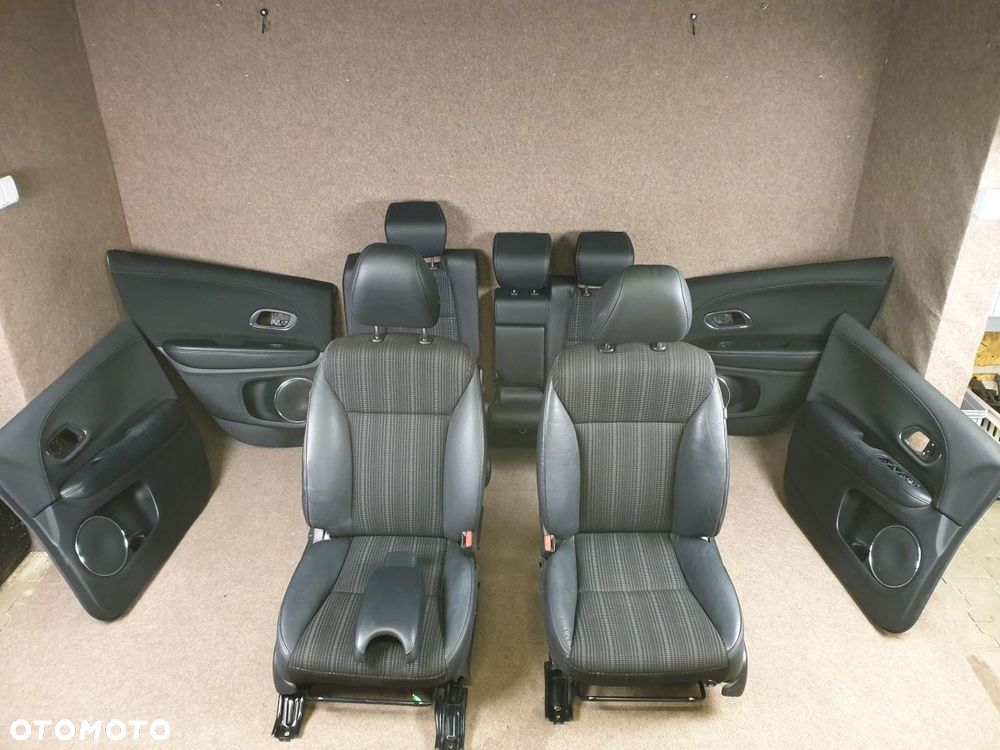 HONDA HR-V 2015-2018r Fotele Kanapy Boczki Skórzane - 21