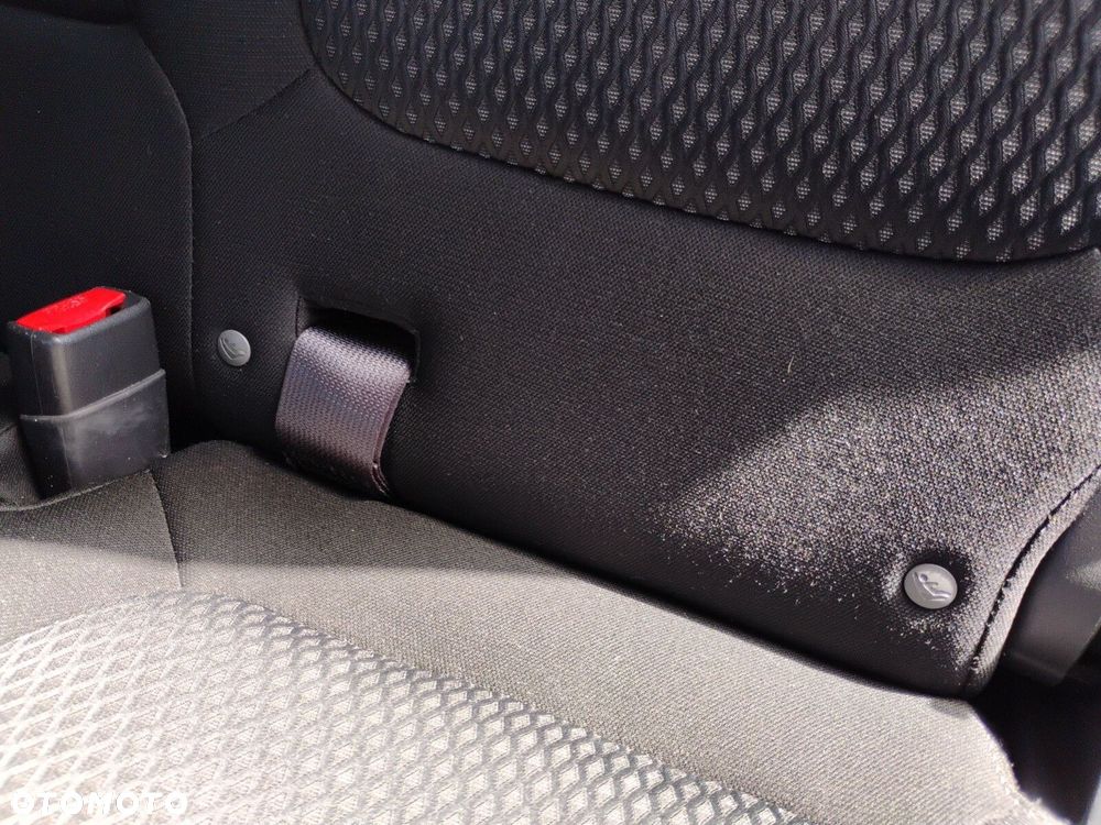 Mitsubishi Outlander 2.0 Intense 4WD CVT - 25
