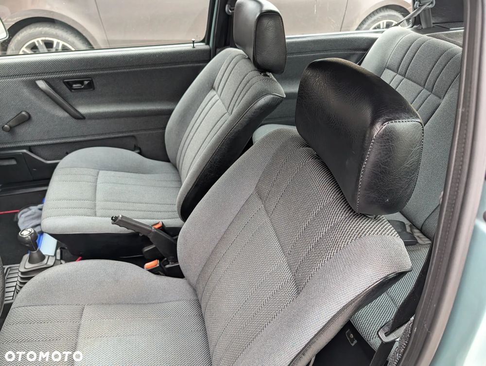Volkswagen Golf 1.8 / 1.8 C - 10