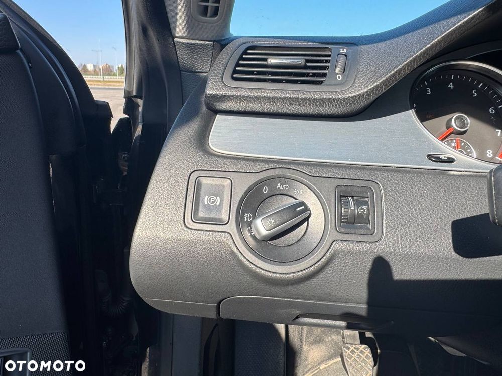 Volkswagen Passat CC - 6
