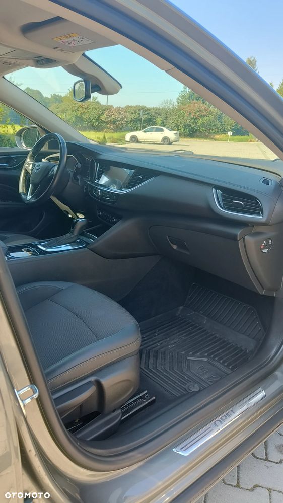 Opel Insignia - 10