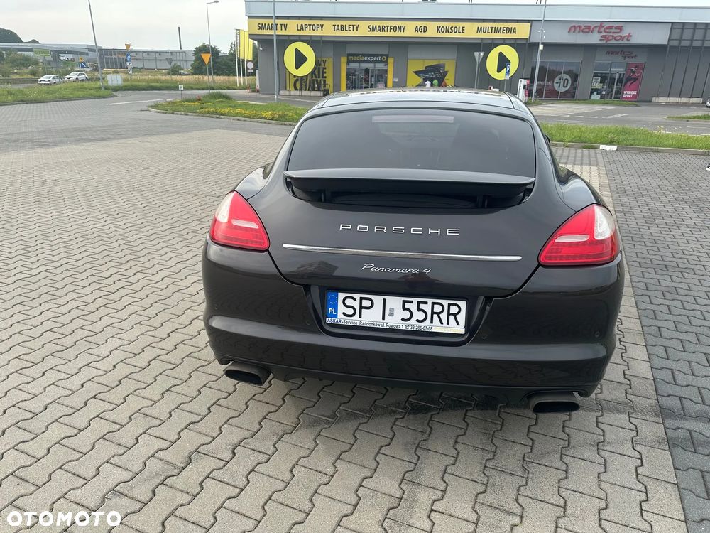 Porsche Panamera 4 PDK - 2