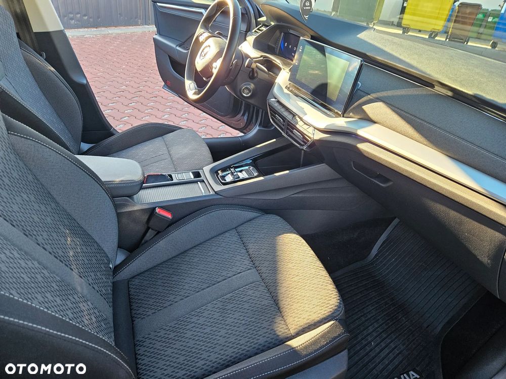 Skoda Octavia 2.0 TDI Style DSG - 14