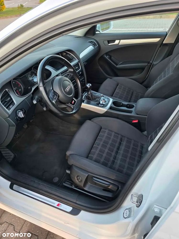 Audi A4 - 8