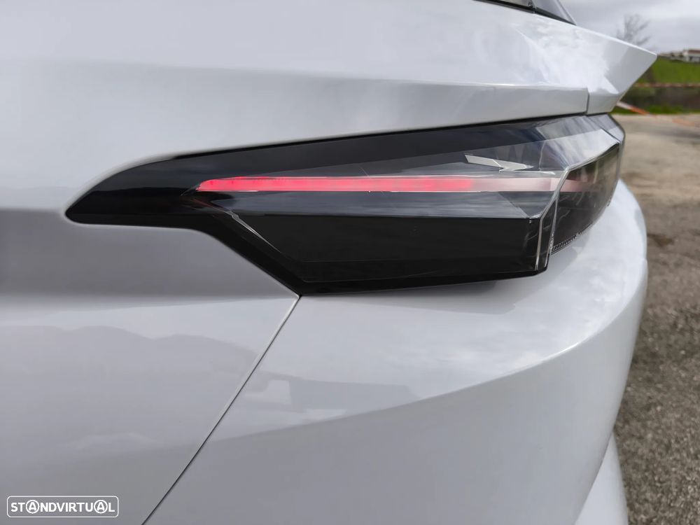 Peugeot 308 SW 225 e-EAT8 GT - 12