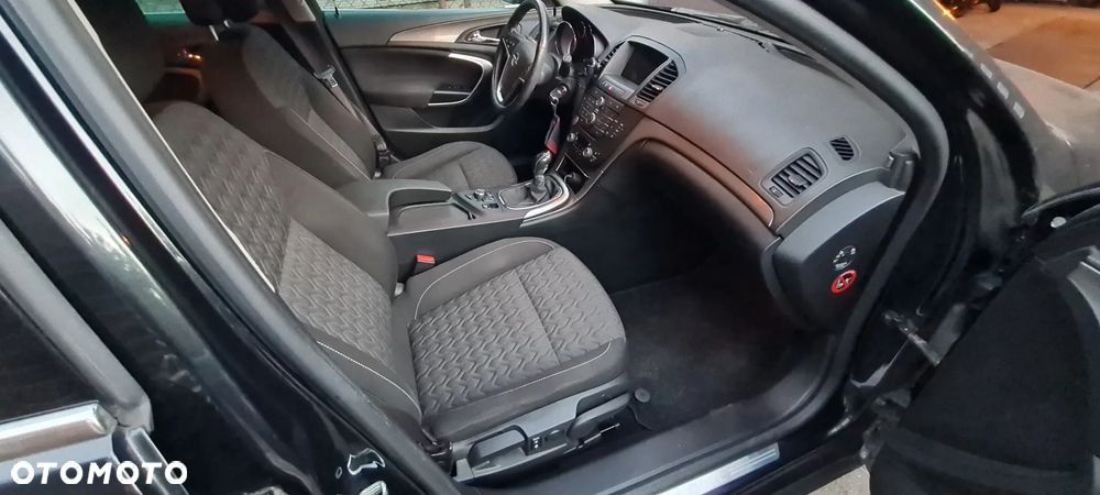 Opel Insignia 2.0 CDTI - 16