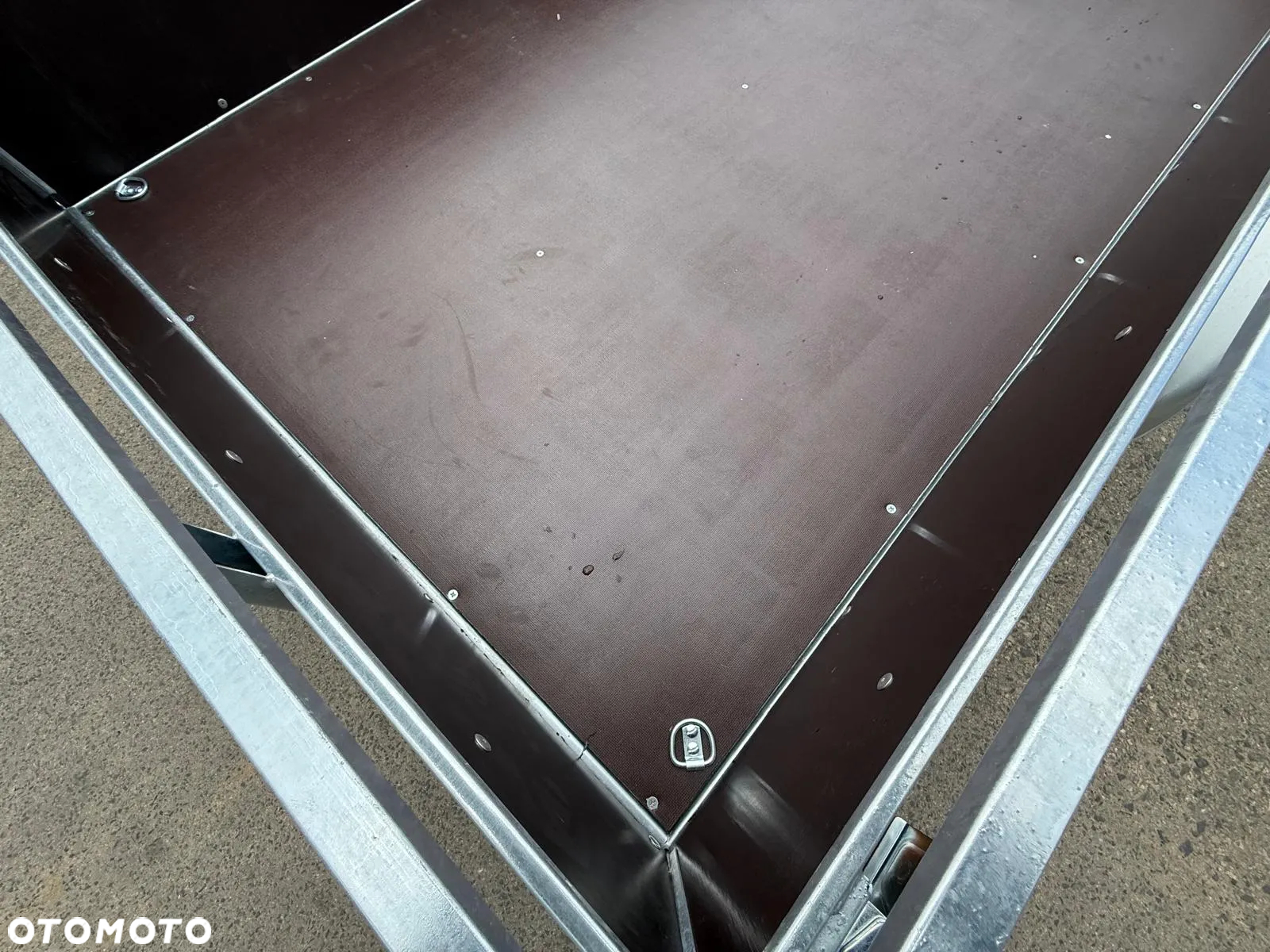 Inny Przyczepa VESTA LIGHT 25W 251x135x39 cm WYSOKIE BURTY ze sklejki spawana rama Częstochowa MOTOMUS - 6