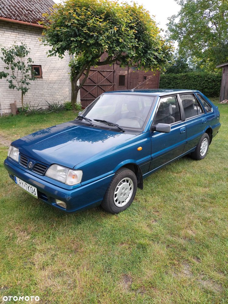 Polonez Caro - 3