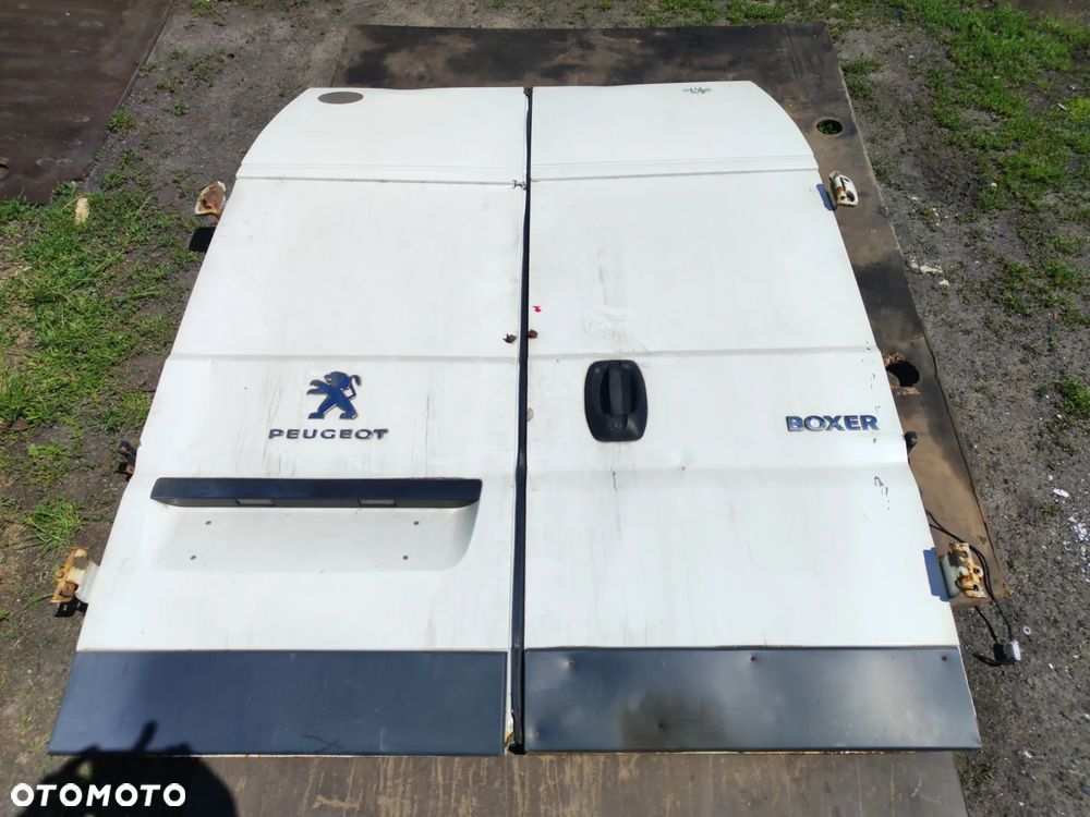 drzwi tył tylne prawe + lewe  MAX L4 H3 prawe (lekkie wgniotki) do Fiat Ducato III 06-22r boxer jumper, cena za komplet dwóch sztuk.