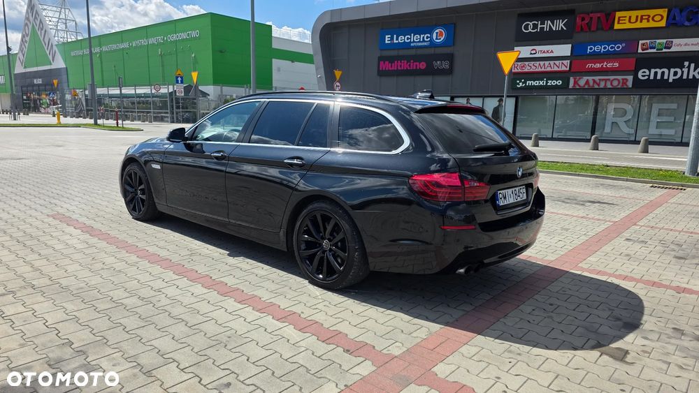 BMW Seria 5 530d xDrive Luxury Line - 3