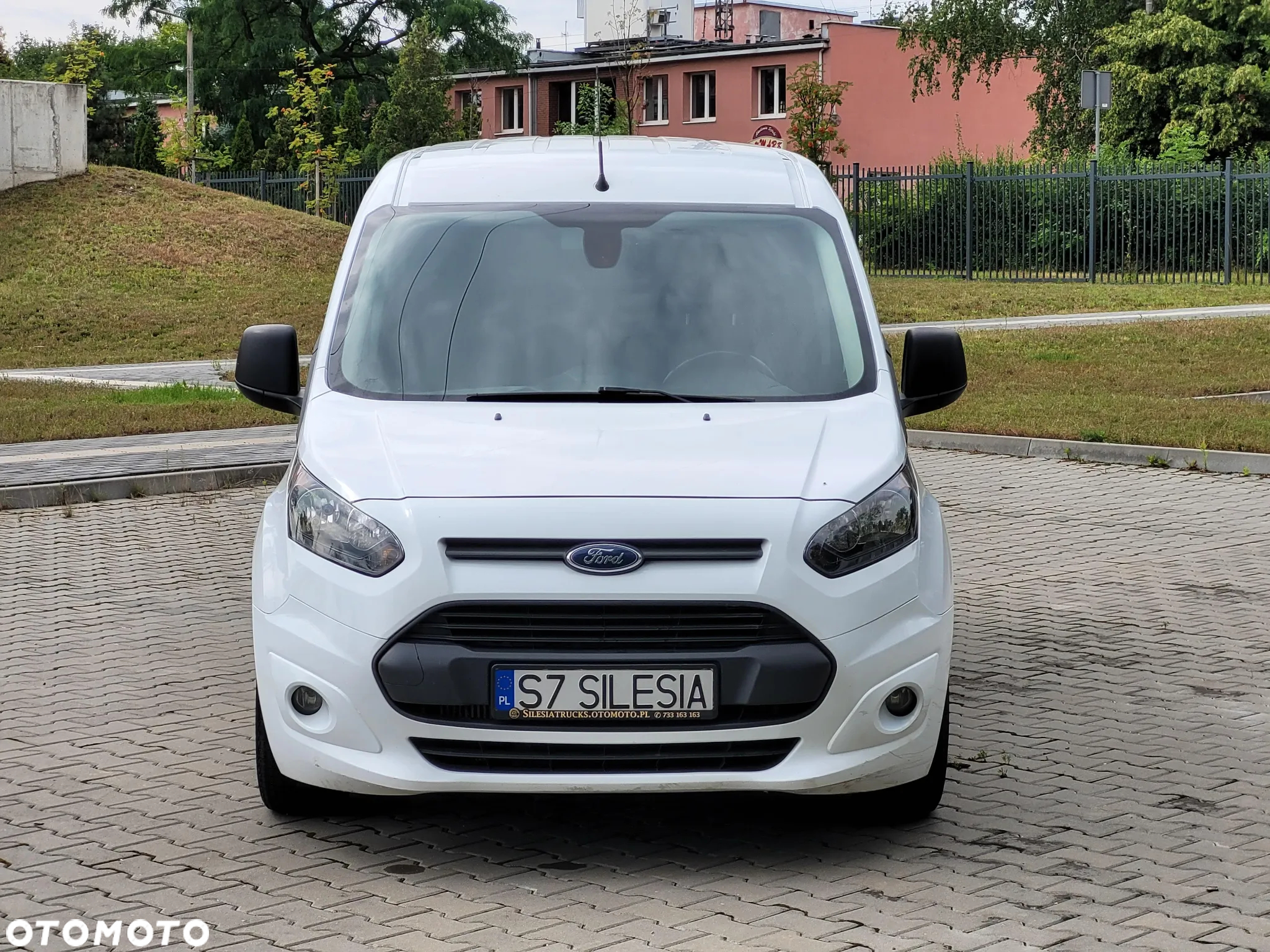 Ford Transit Connect - 2