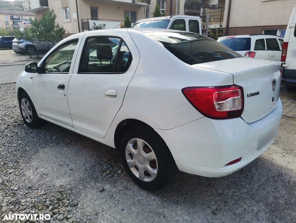 Dacia Logan 0.9 TCe Laureate - 4