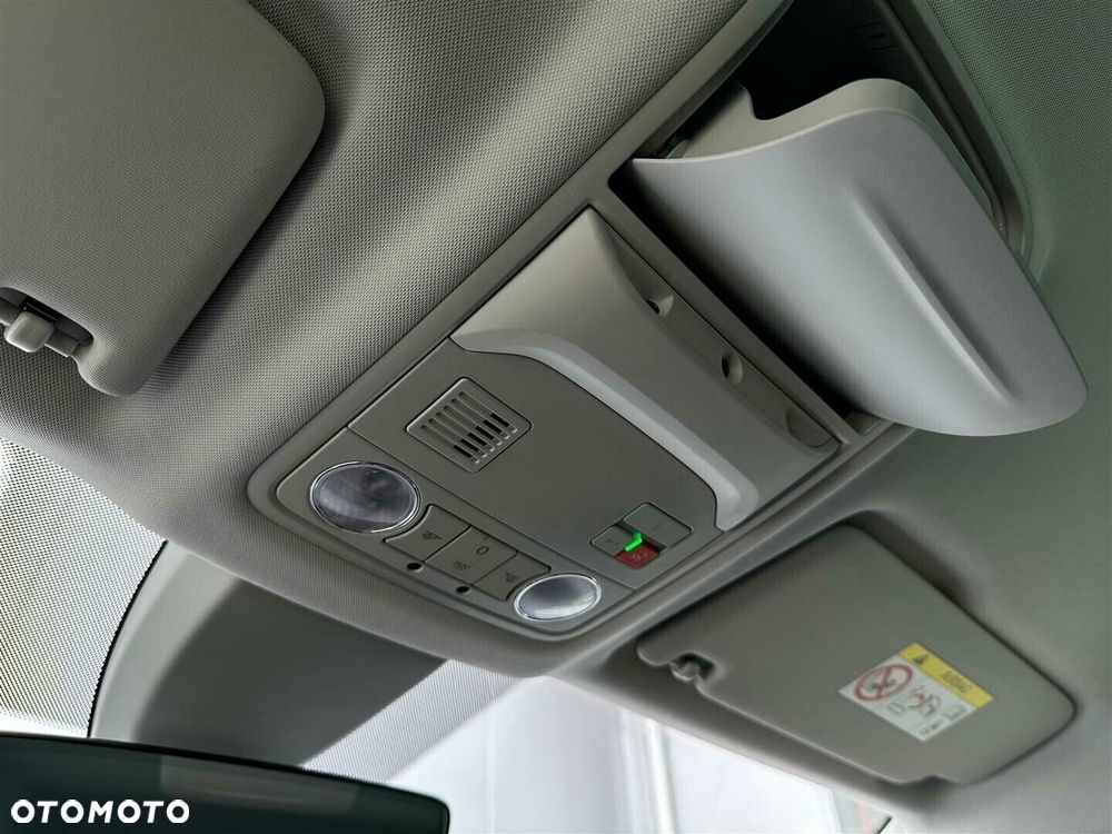 Skoda Karoq 1.5 TSI ACT 4x2 Style DSG - 24