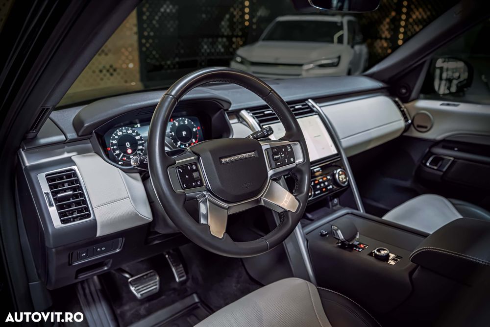 Land Rover Discovery 3.0D 250 MHEV R-Dynamic HSE - 10