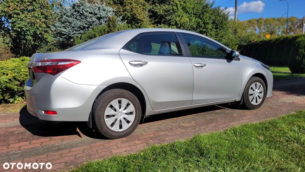 Toyota Corolla 1.6 Active - 4