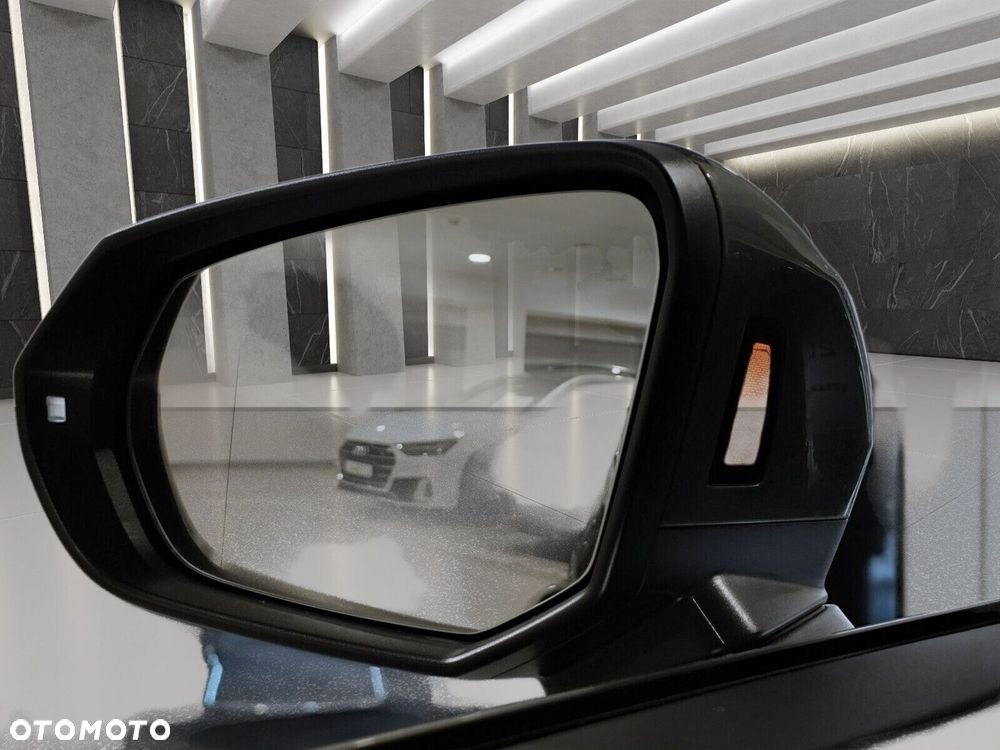 Audi Q3 Sportback - 20