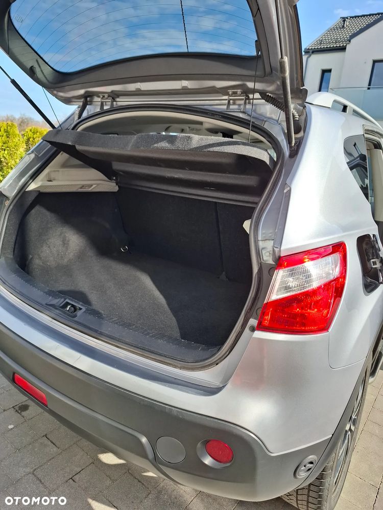 Nissan Qashqai 2.0 CVT 360 - 24