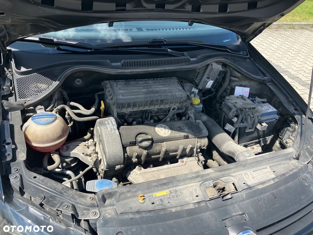Volkswagen Polo 1.4 16V Trendline - 15