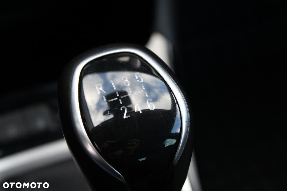 Opel Crossland - 18
