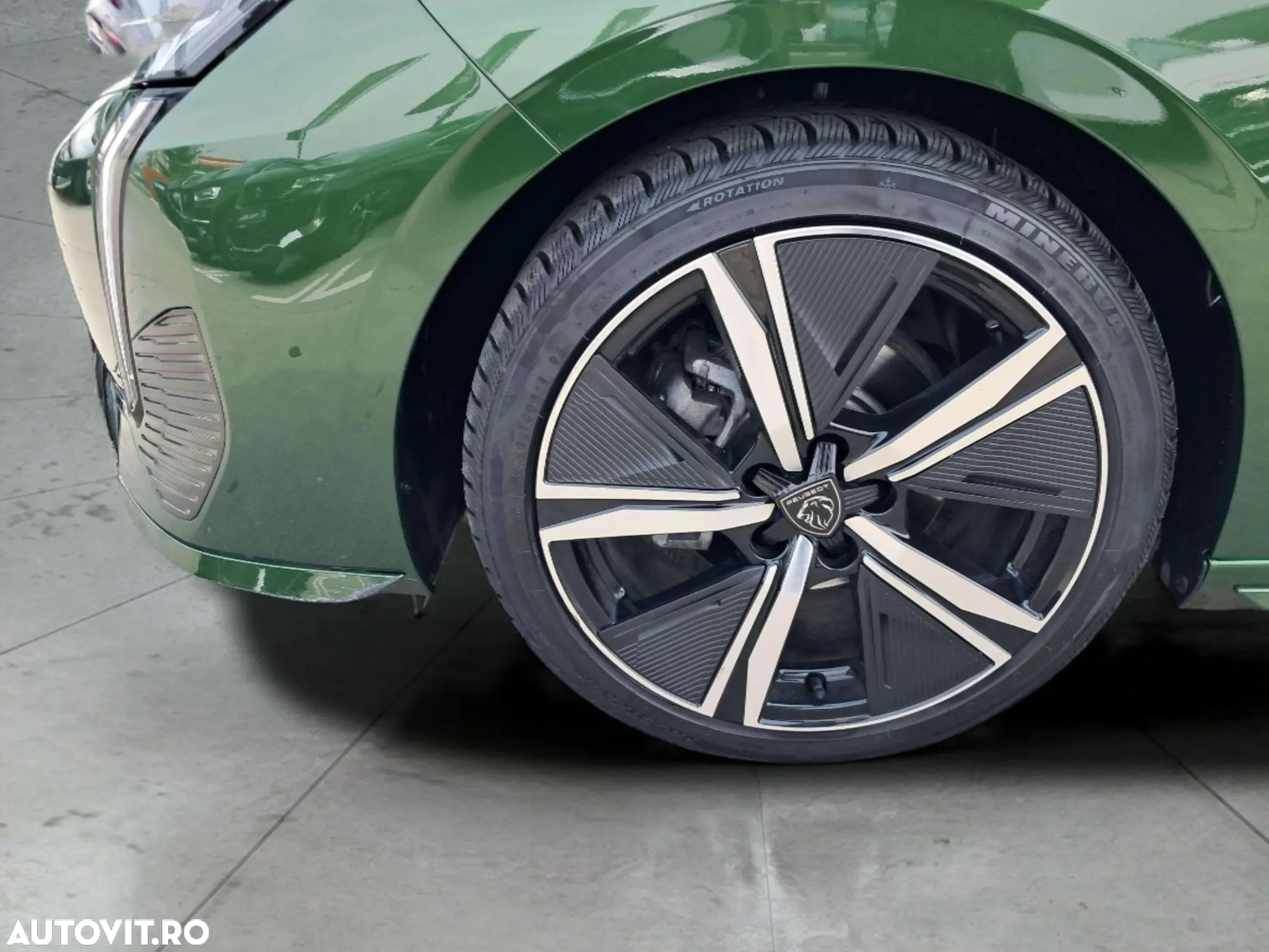 Peugeot 308 1.2L PureTech 130 S&S EAT8 GT - 21
