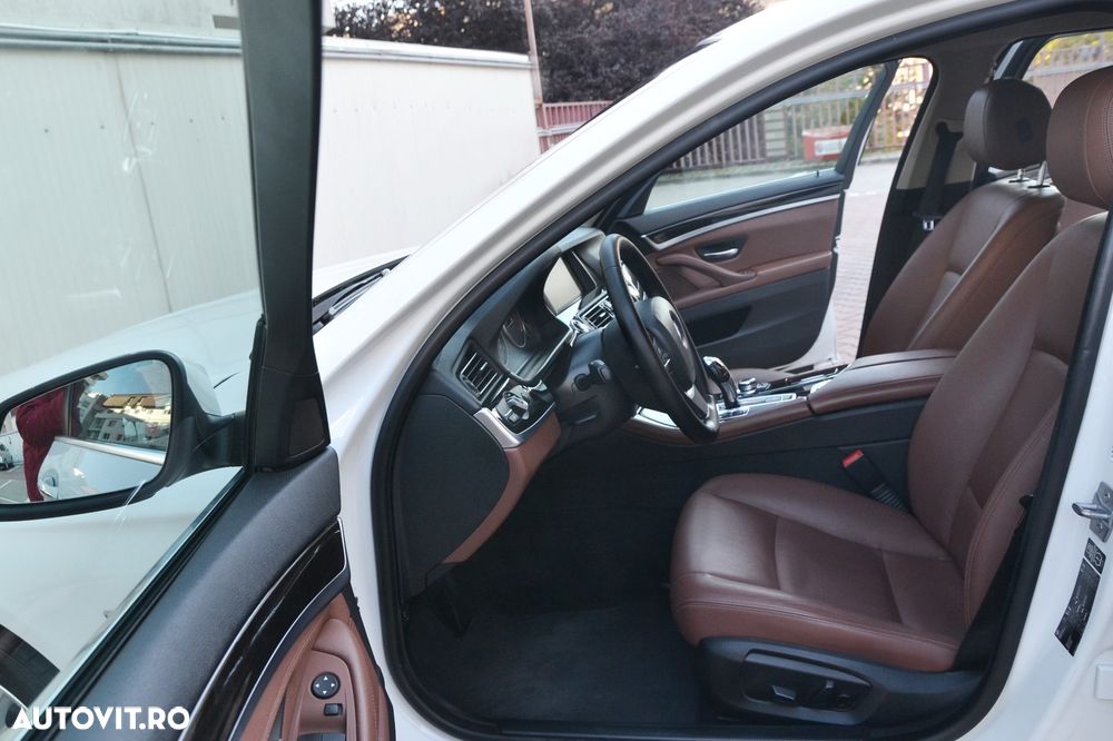BMW Seria 5 520d - 11