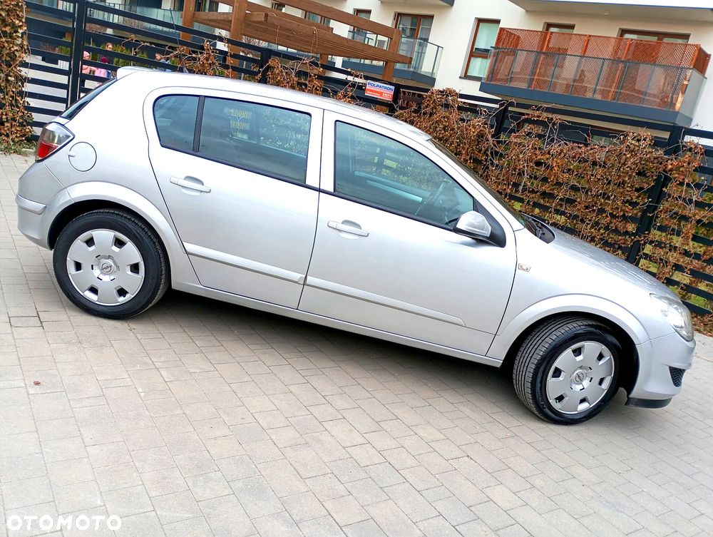 Opel Astra 1.6 Enjoy - 5