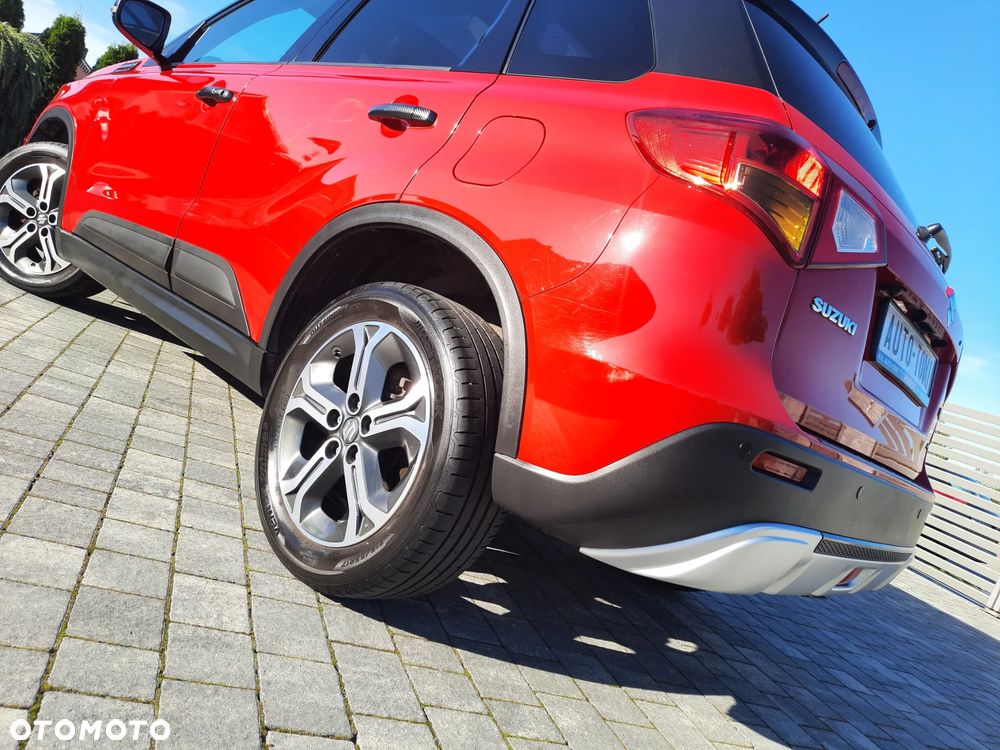 Suzuki Vitara 1.6 Premium 4WD - 29