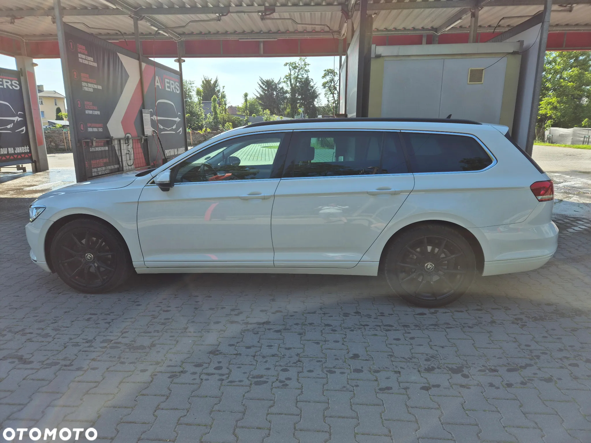 Volkswagen Passat - 8