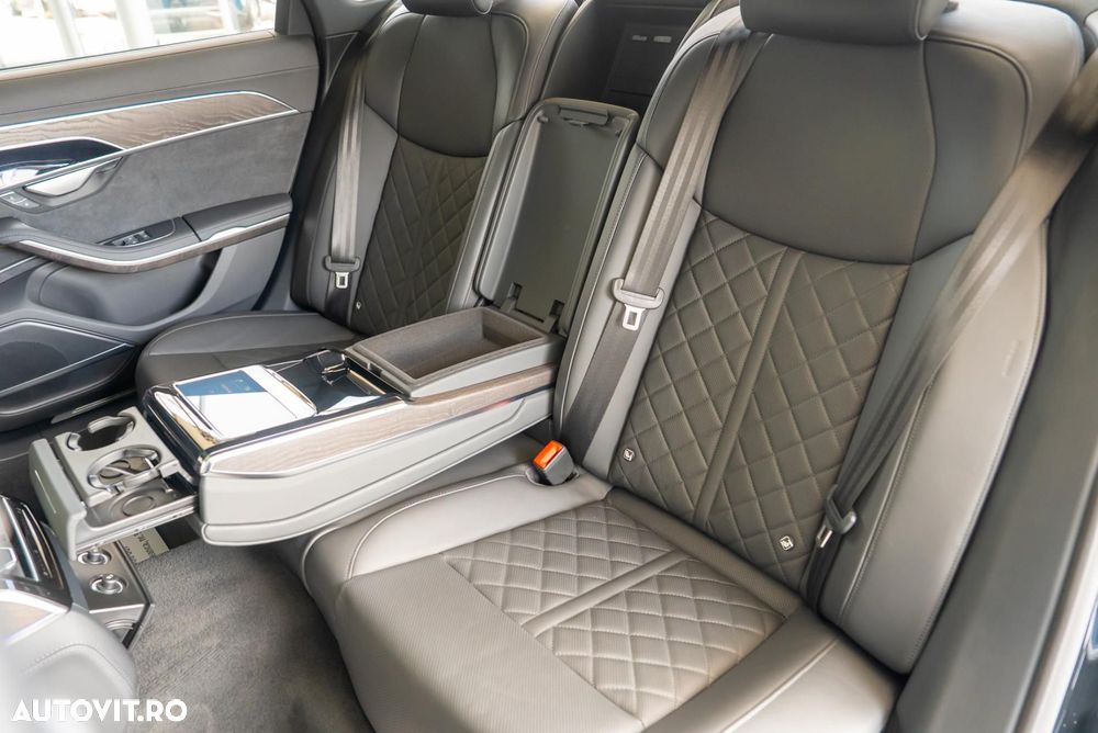Audi A8 - 24