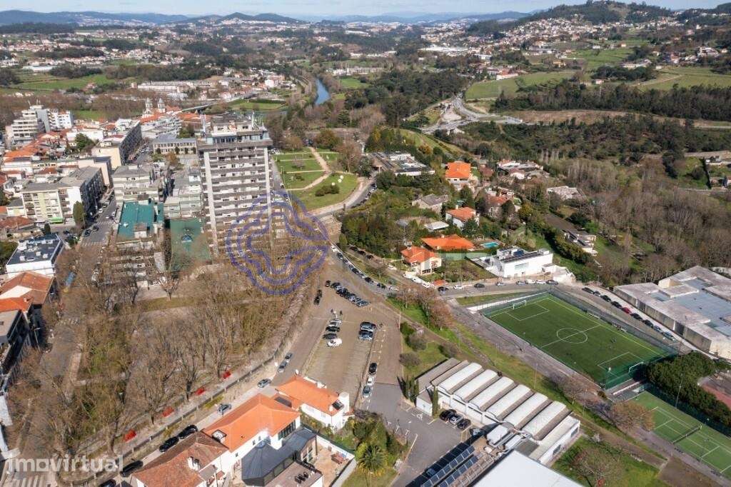 TERRENO ZONA INDUSTRIAL DA VÁRZEA EM SANTO TIRSO - Grande imagem: 5/10