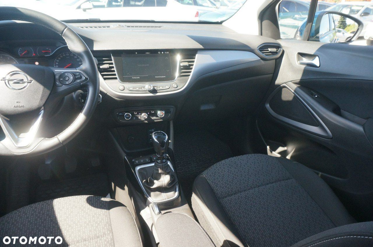 Opel Crossland X - 16