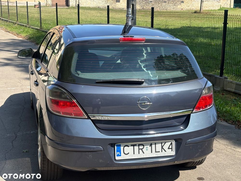 Opel Astra 1.4 - 4