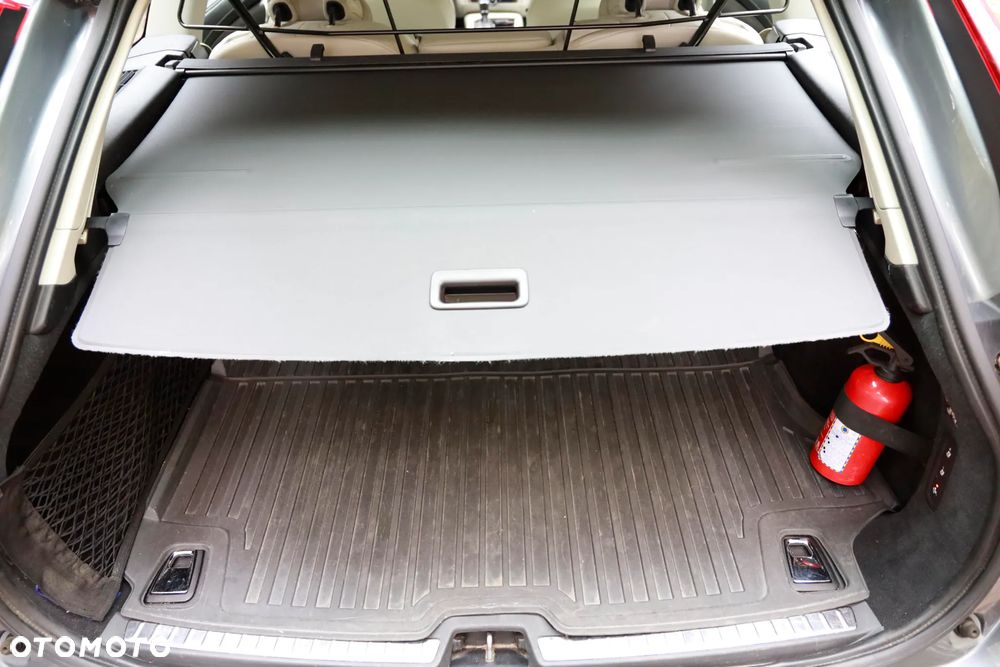 Volvo V90 - 34