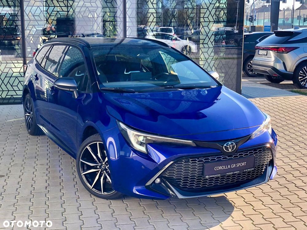 Toyota Corolla 2.0 Hybrid GR Sport Dynamic - 9