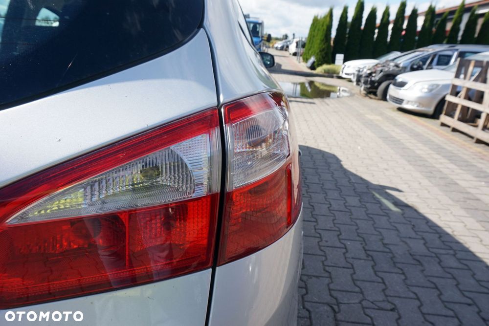 LAMPA TYLNA PRAWA FOCUS III MK3 KOMBI BM51-13404-GG FORD 2010-2014 - 3