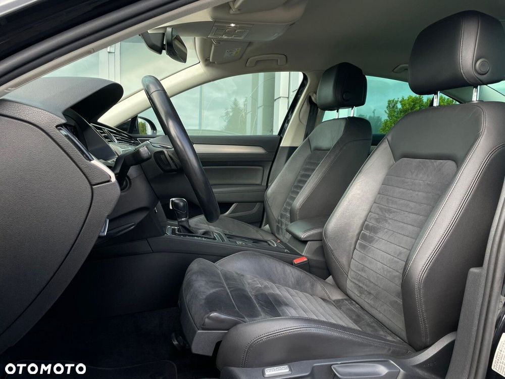 Volkswagen Passat - 22