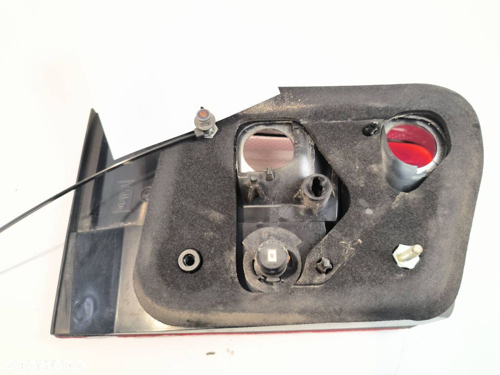 LAMPA W KLAPE PRAWA BMW E39 530D 6900217 - 3