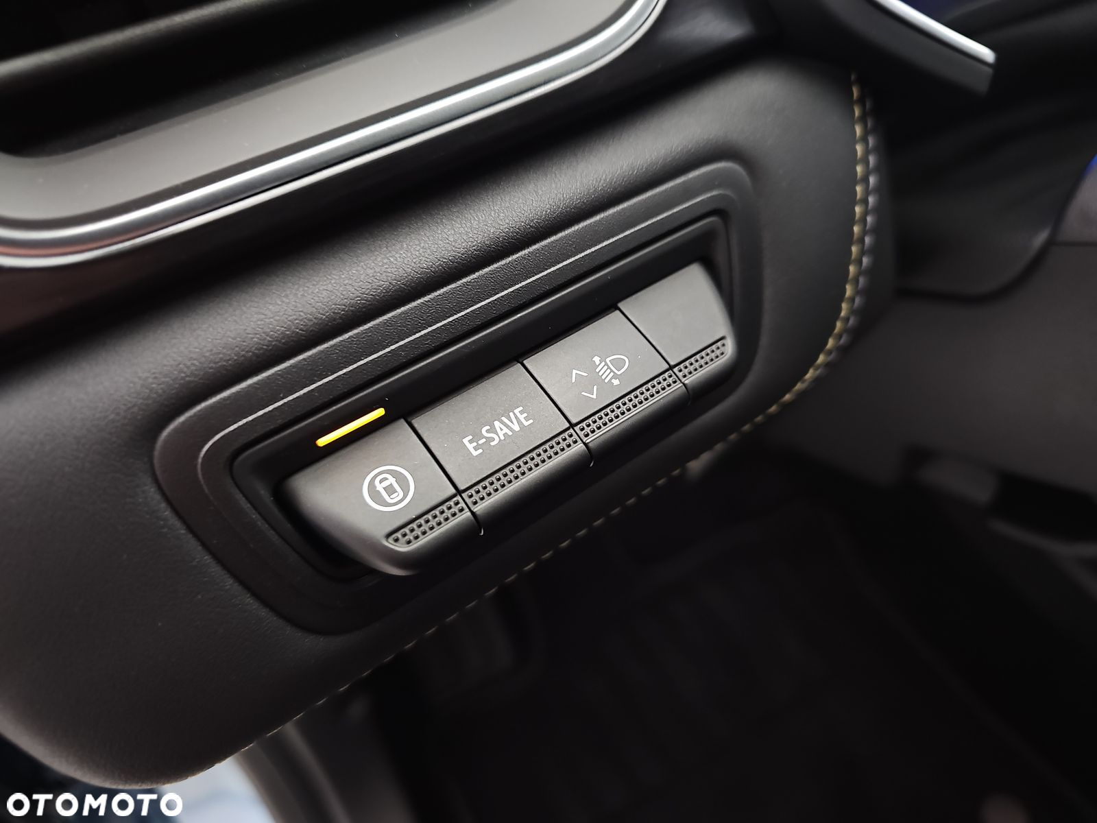 Renault Symbioz 1.6 E-Tech Full Hybrid 145 Iconic - 13