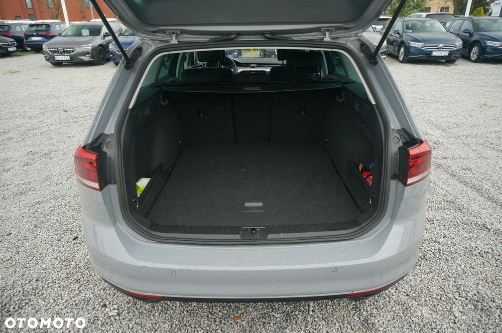 Volkswagen Passat Variant 1.5 TSI EVO Business DSG - 34
