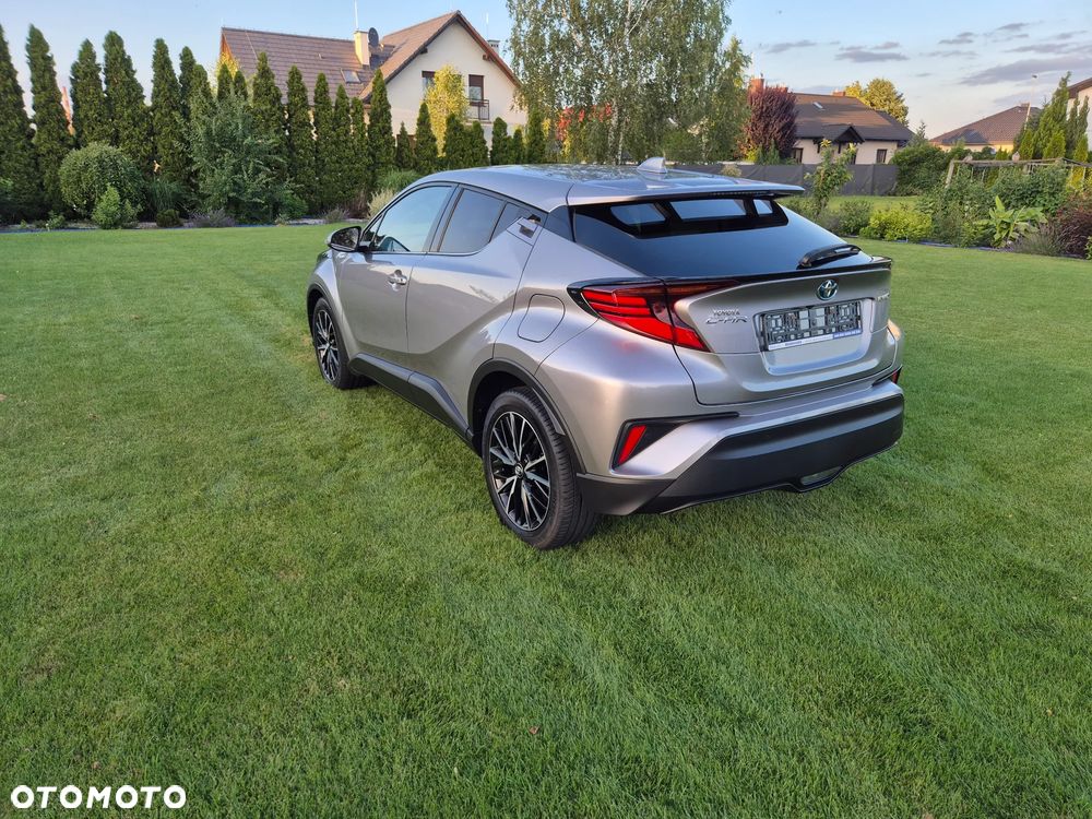 Toyota C-HR Business-Edition - 7