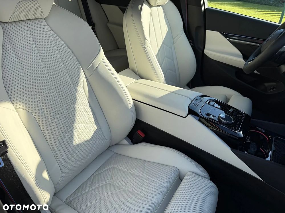 BMW Seria 5 520d xDrive mHEV M Sport - 11