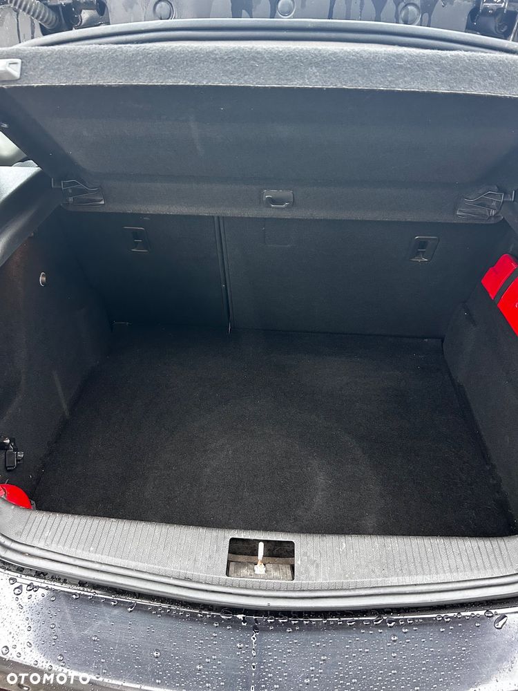 Opel Astra 1.6 Enjoy - 10